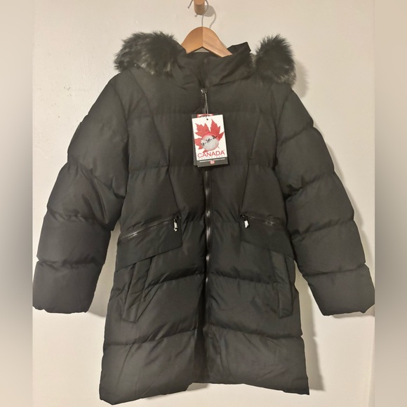 Canada Weather Gear Jackets & Blazers - NWT $300 Canada Weather Gear Women’s XL Black Long Puffer Jacket Faux Fur Hood